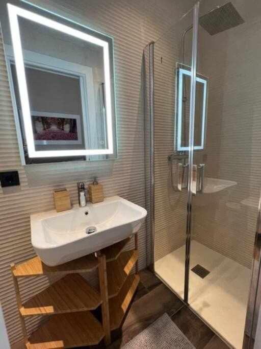 Deluxe Twobedroom Apartment Seville Downtown Kültér fotó
