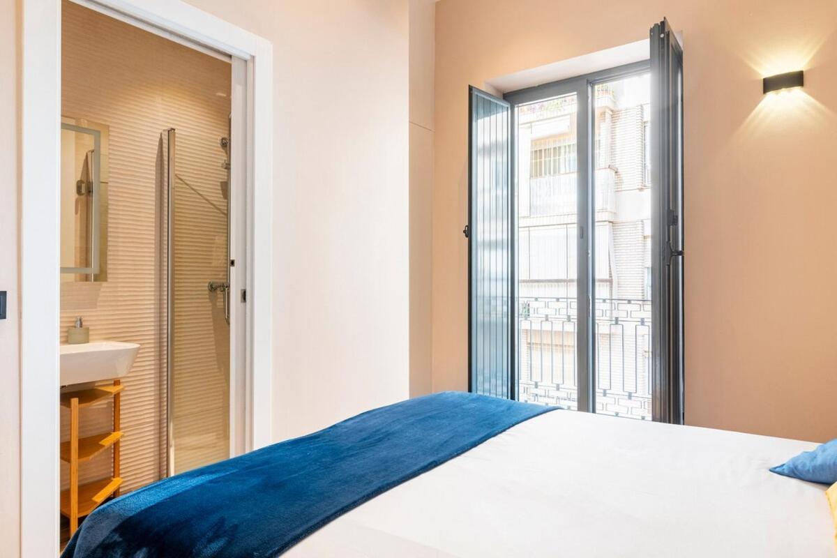 Deluxe Twobedroom Apartment Seville Downtown Kültér fotó