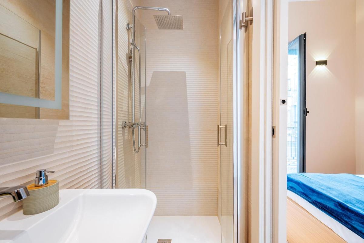 Deluxe Twobedroom Apartment Seville Downtown Kültér fotó