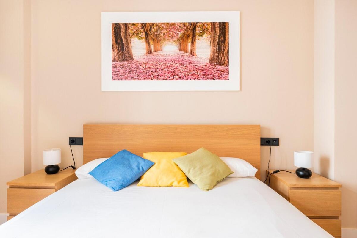 Deluxe Twobedroom Apartment Seville Downtown Kültér fotó